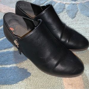 3/$20 Dr Scholls Booties